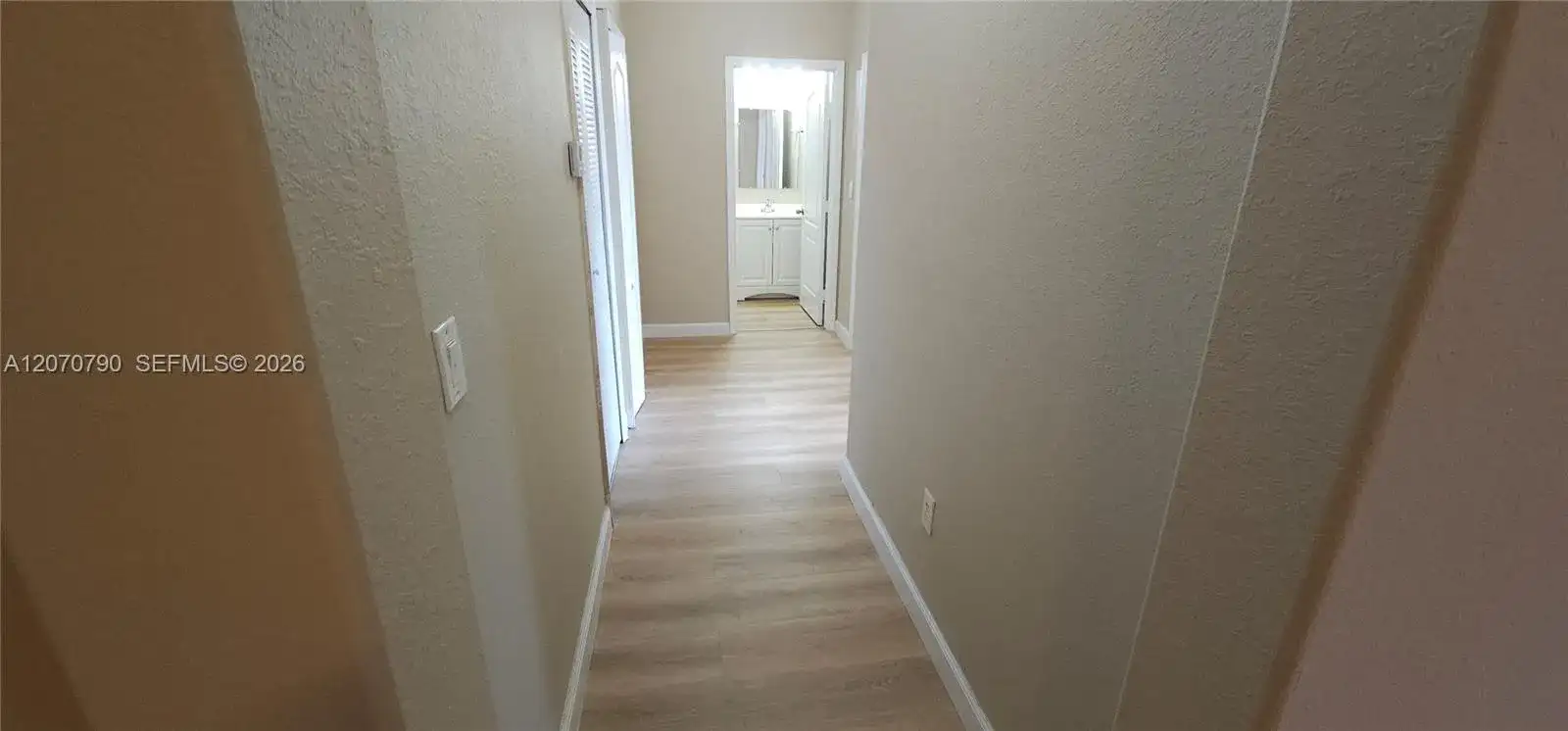 1662 SE 27th Dr # 208, Homestead FL 33035 photo 5