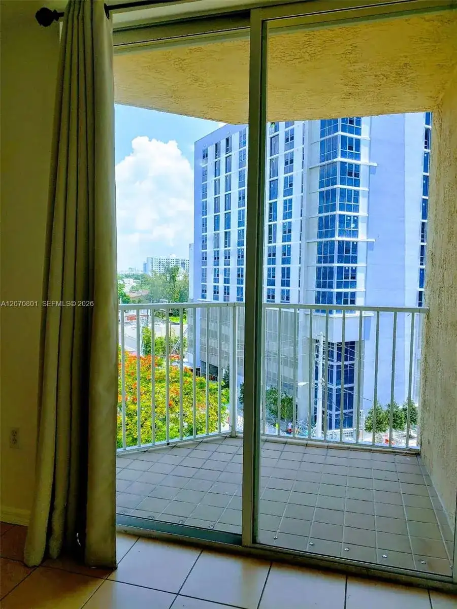102 SW 6th Ave # 610, Miami FL 33130 photo 3