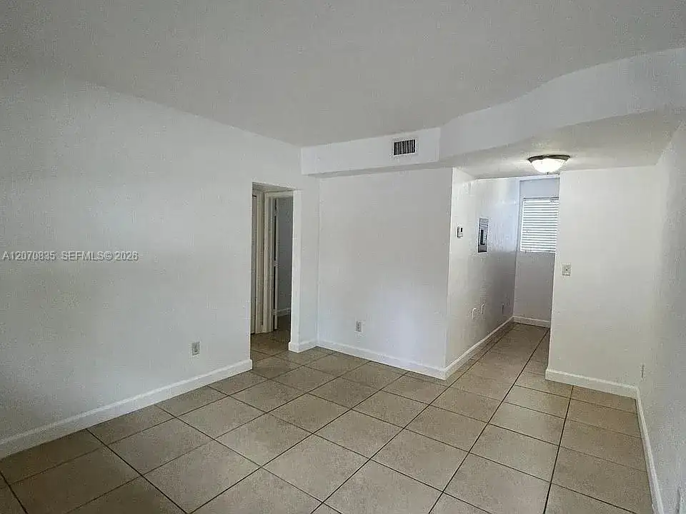 421 SW 6th St # 7, Miami FL 33130 photo 3