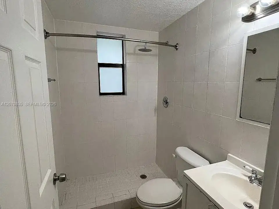421 SW 6th St # 7, Miami FL 33130 photo 5