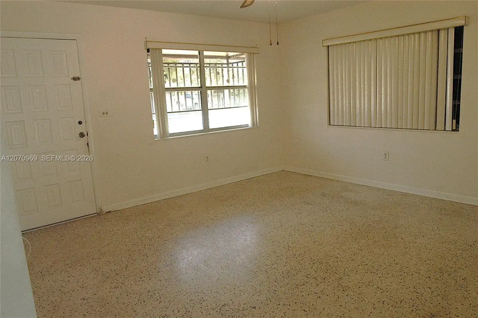 5715 SW 112th Ct, Miami FL 33173 photo 4