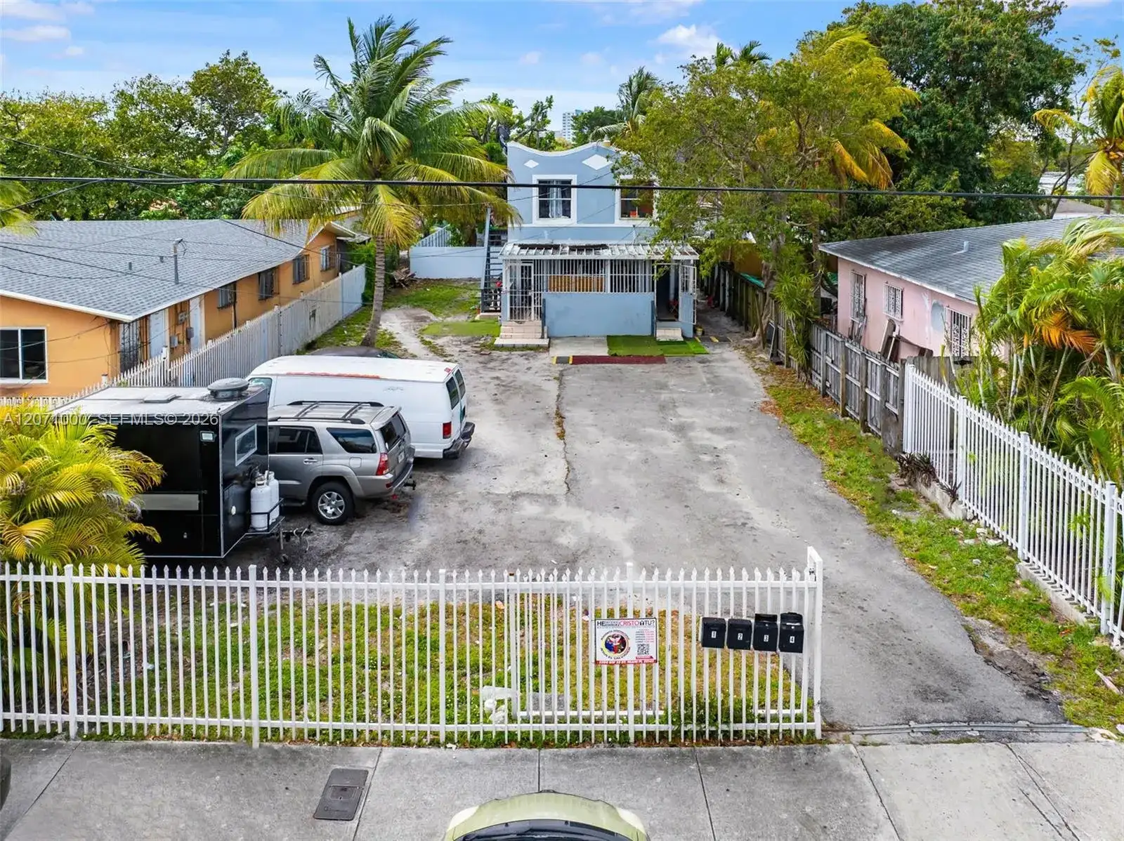 1236 NW 28th St # 4, Miami FL 33142 photo 4