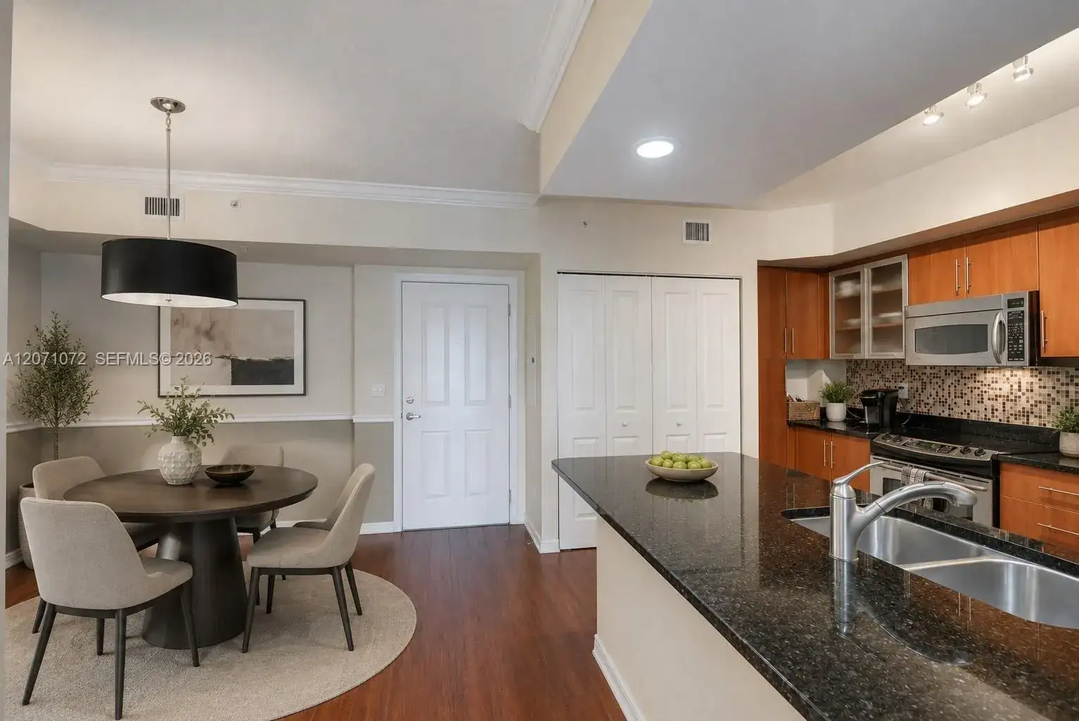 600 S Dixie Hwy # 327, West Palm Beach FL 33401 photo 2