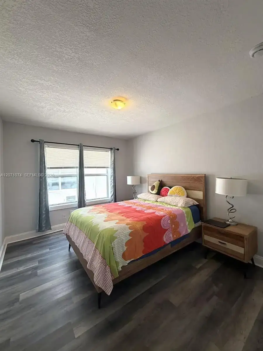 7334 Harding Ave # 6, Miami Beach FL 33141 photo 5