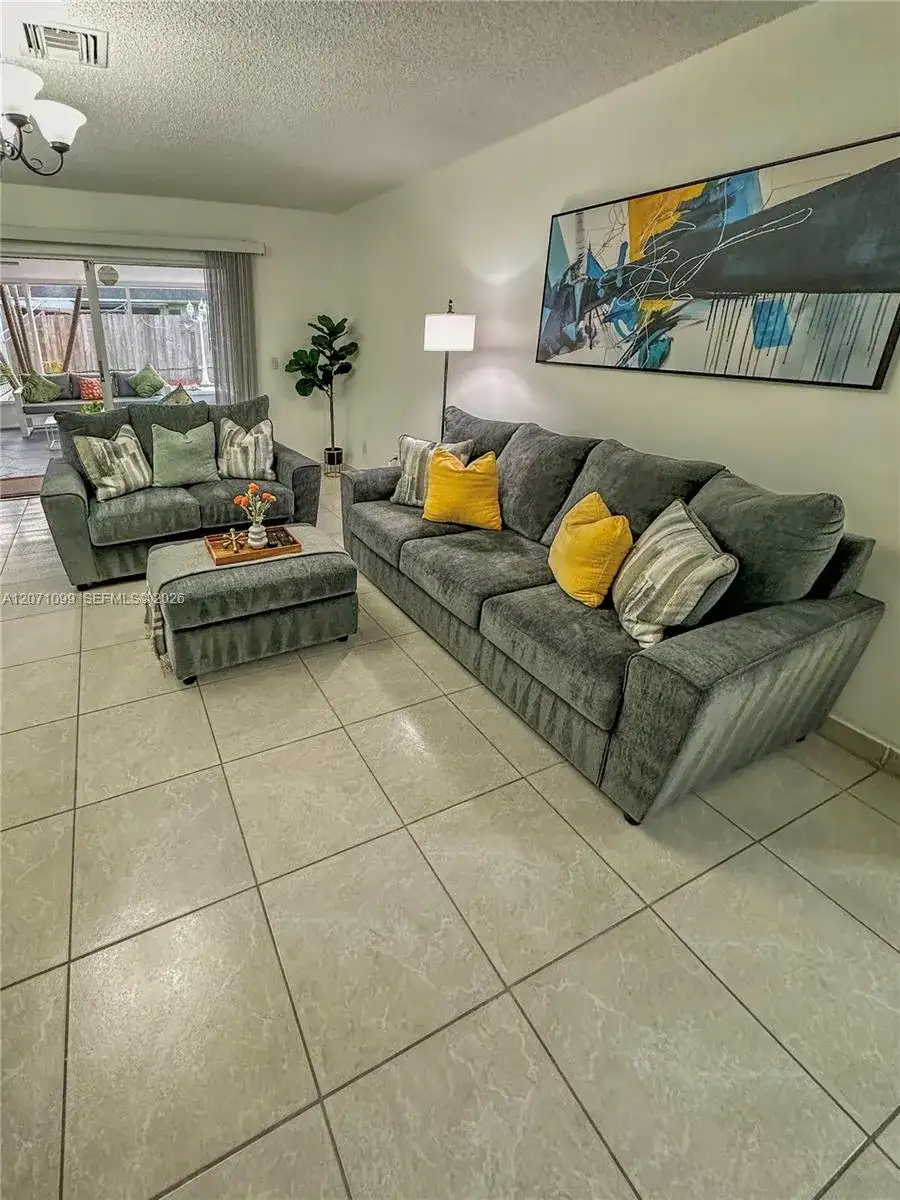 1063 Concert Way, Royal Palm Beach FL 33411 photo 2