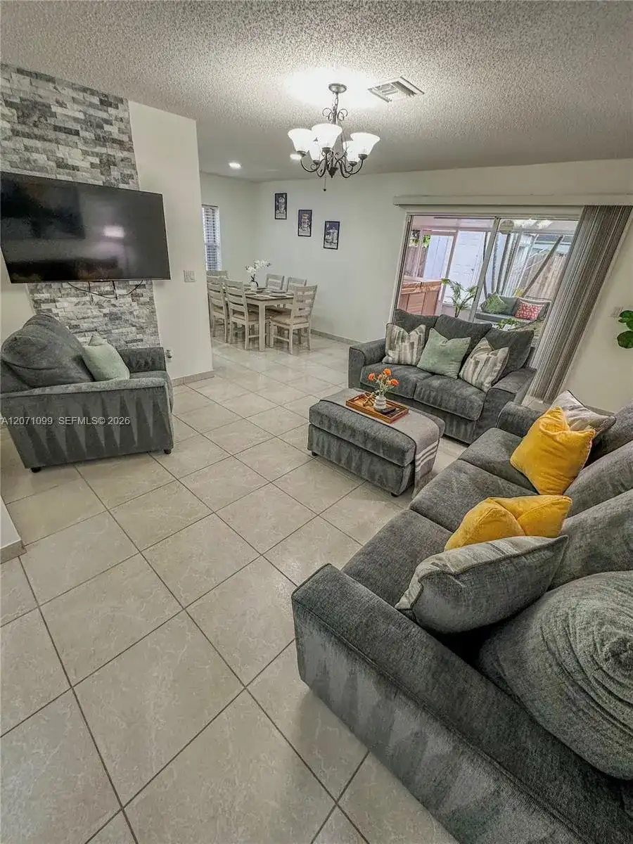 1063 Concert Way, Royal Palm Beach FL 33411 photo 4