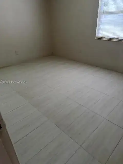 305 NW 12th Ave # 1, Fort Lauderdale FL 33311 photo 3