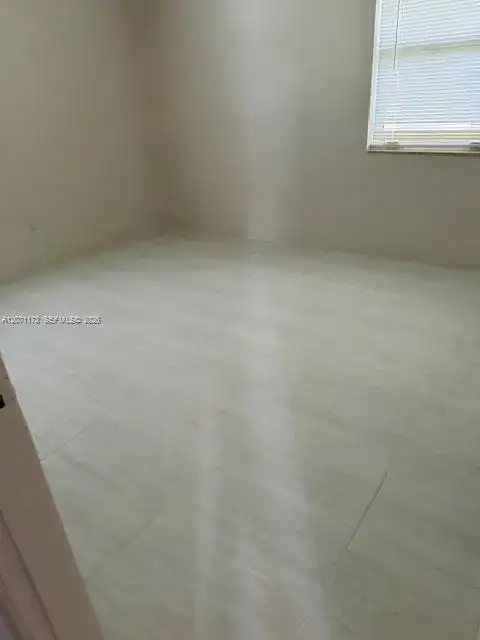 305 NW 12th Ave # 1, Fort Lauderdale FL 33311 photo 4