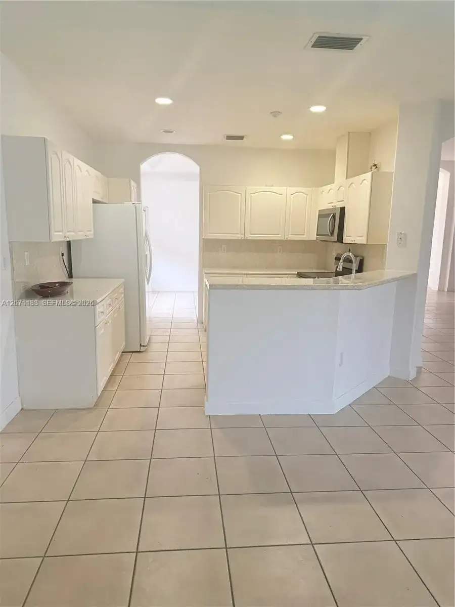 14918 SW 15th Ln # 0, Miami FL 33194 photo 2