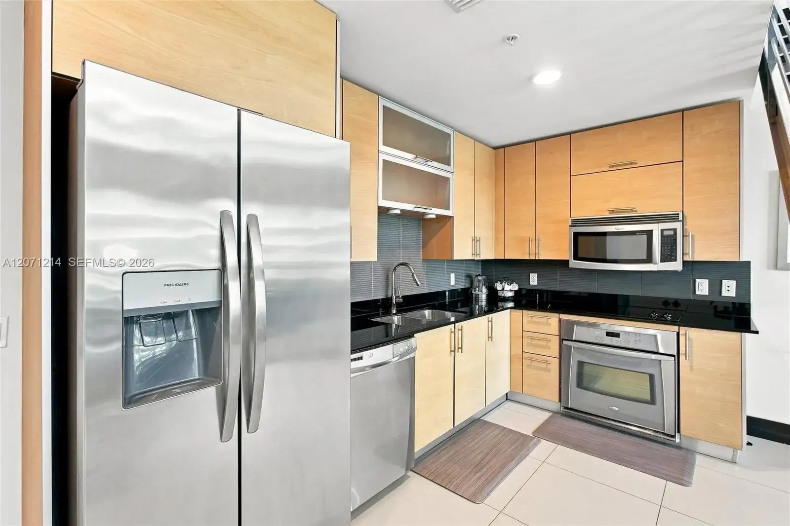 60 SW 13th St # 4602, Miami FL 33130 photo 4
