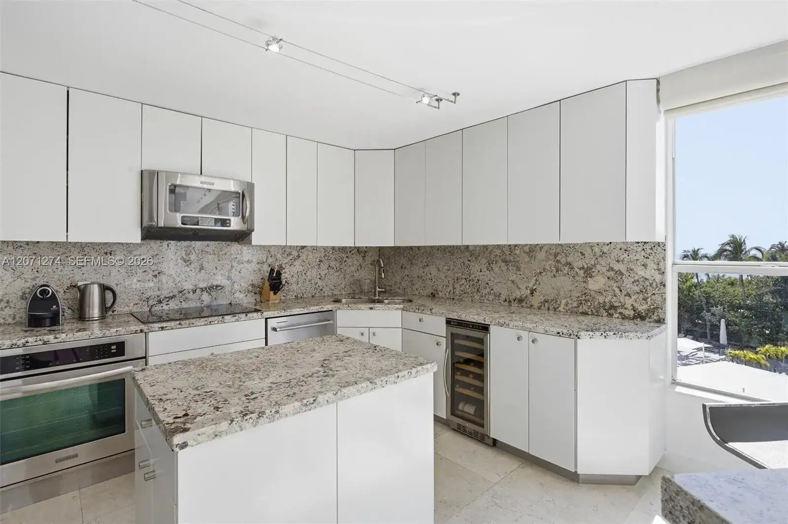 613 Ocean Dr # 5D, Key Biscayne FL 33149 photo 4