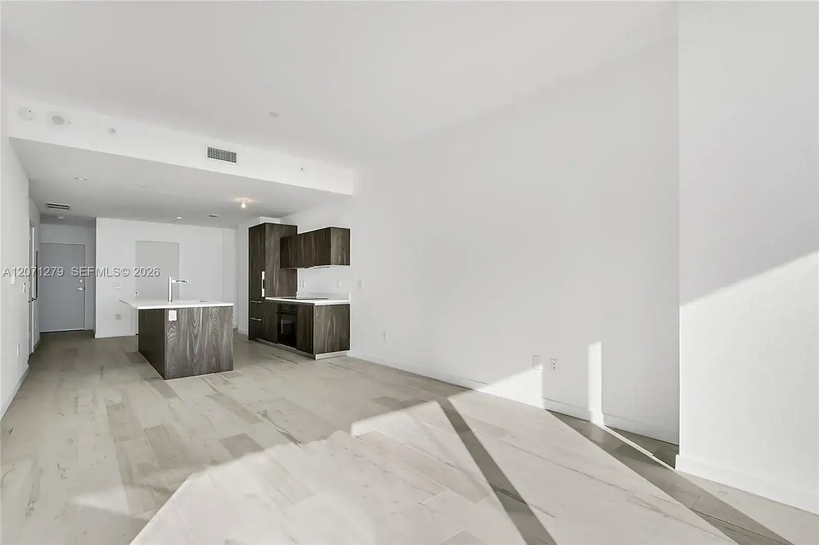 480 NE 31st St # 904, Miami FL 33137 photo 4