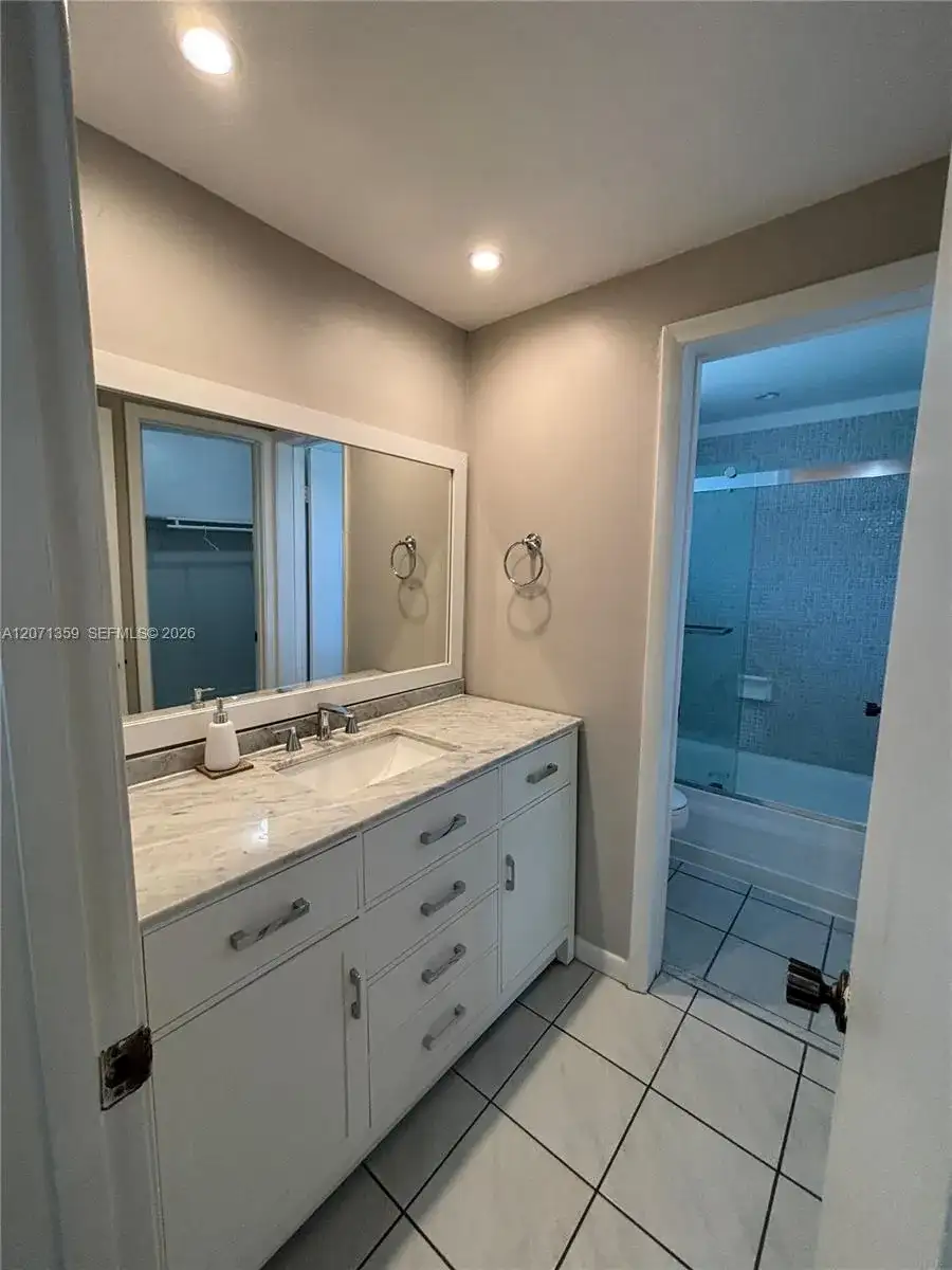 201 178th Dr # 337, Sunny Isles Beach FL 33160 photo 5