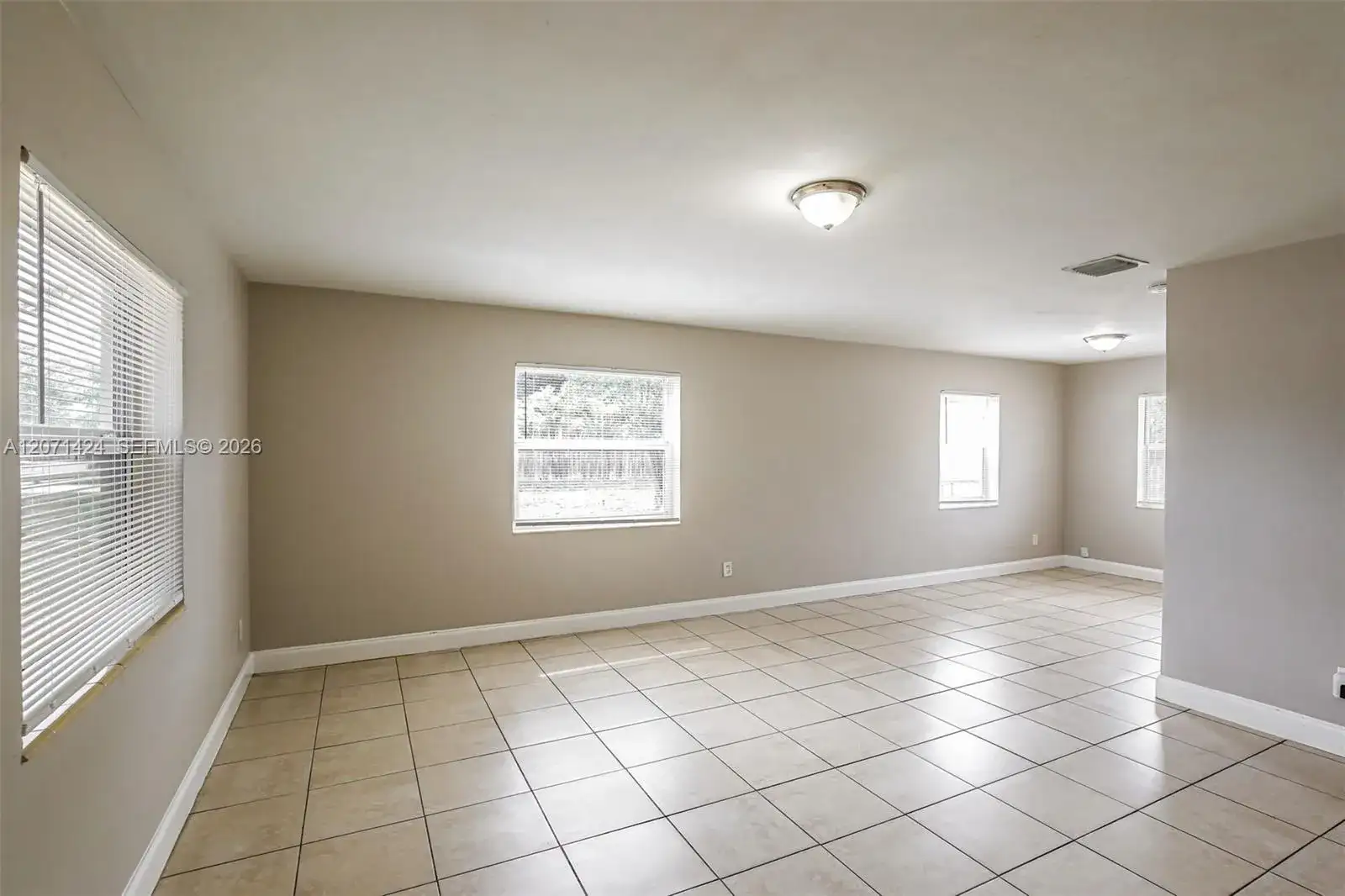 1943 Thomas St, Hollywood FL 33020 photo 4