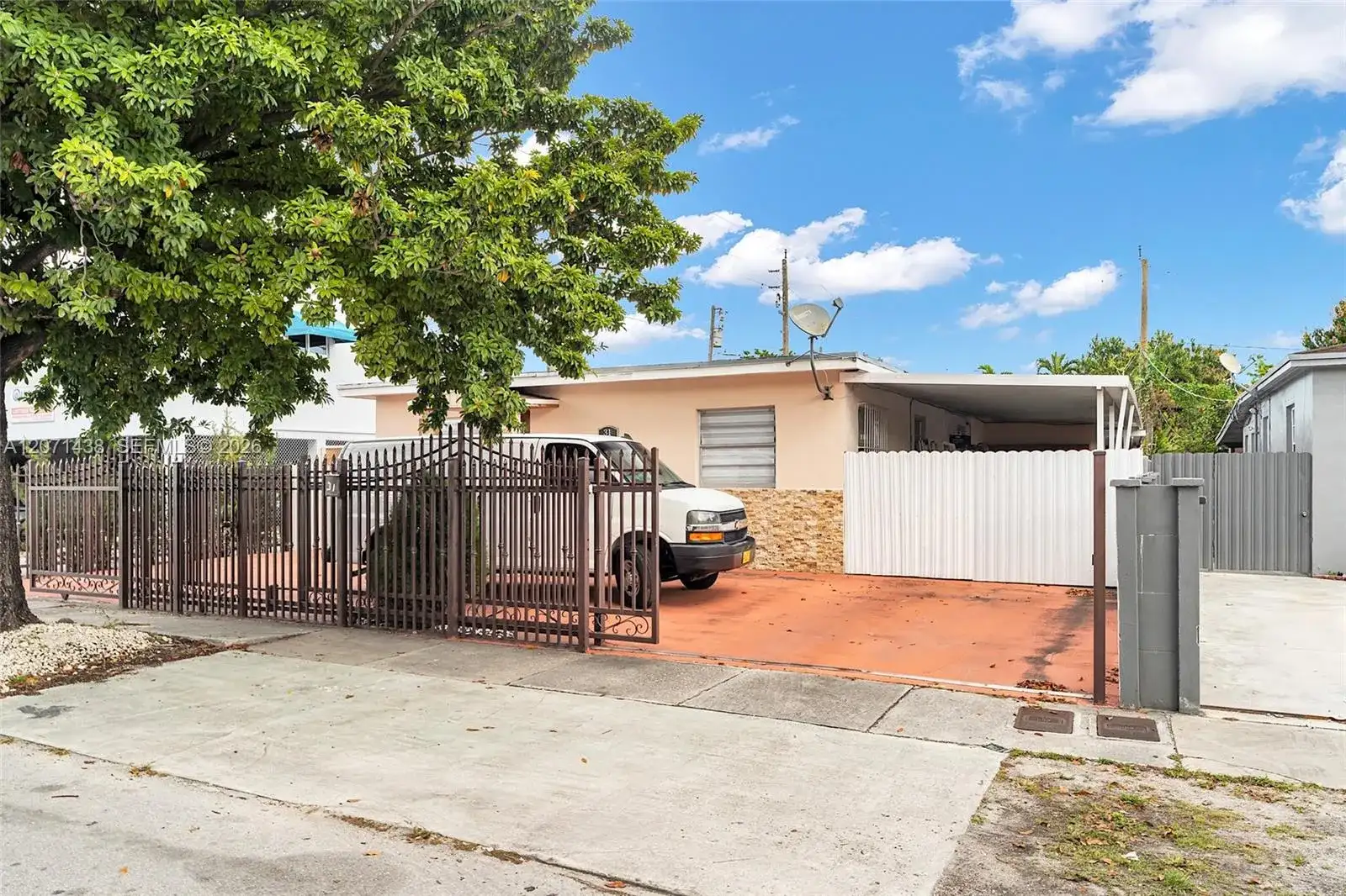 31 SW 58th Ct, Miami FL 33144 photo 3