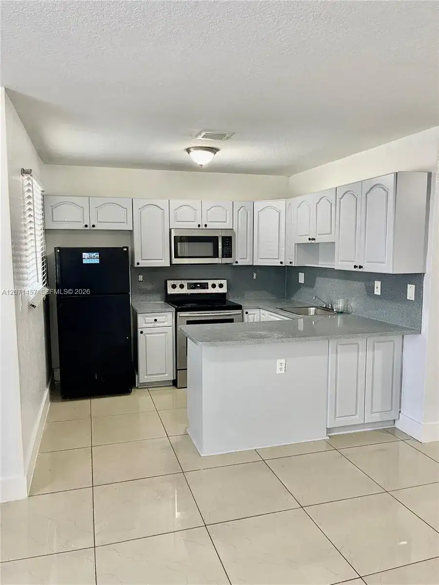 5859 NW 13th Ave, Miami FL 33142 photo 2