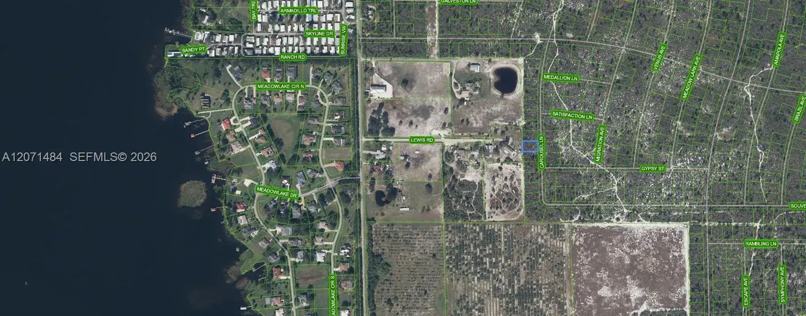 541 Carousel Lane, Lake Placid FL 33852 photo 2