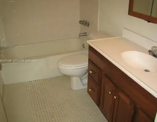 10818 N KENDALL DR # 23, Miami FL 33176 photo 4
