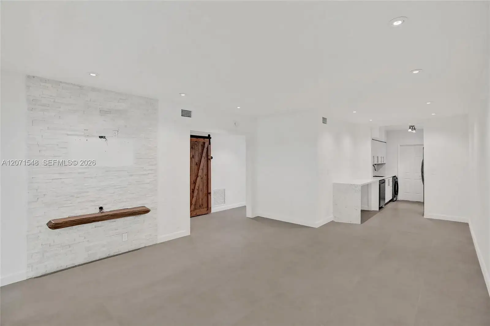 350 S Shore Dr # 12, Miami Beach FL 33141 photo 3