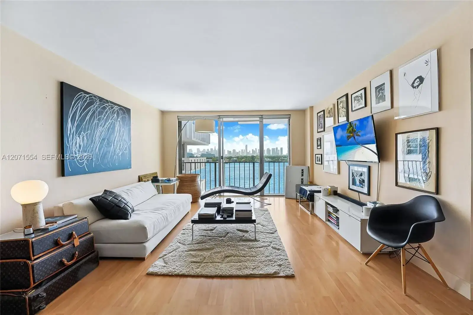 800 West Ave # 917, Miami Beach FL 33139 photo 2
