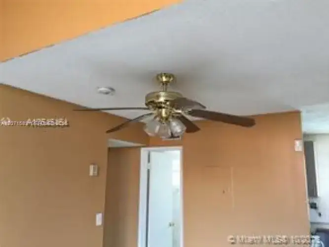 2740 W 62nd Pl # 203, Hialeah FL 33016 photo 3
