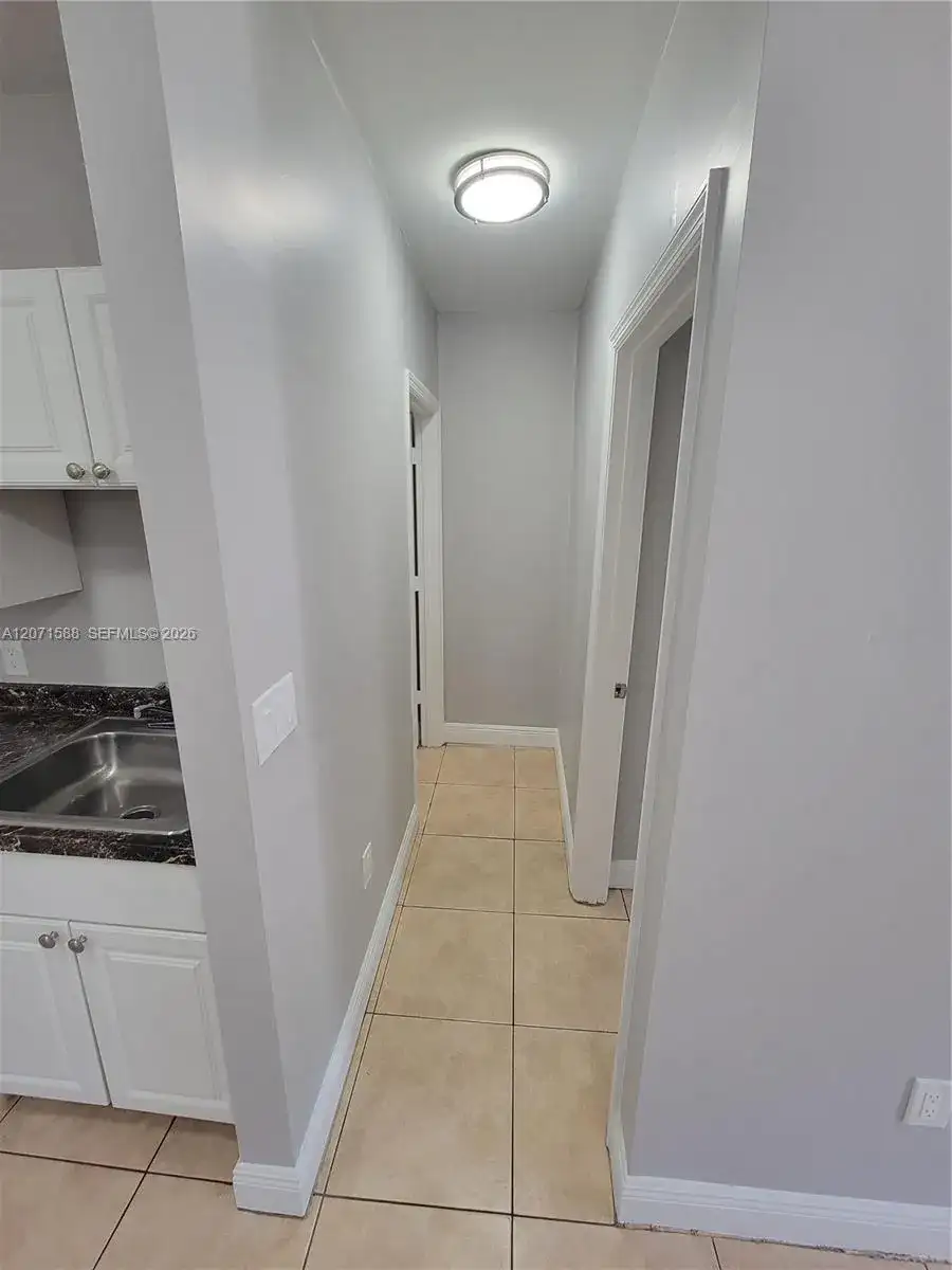 1740 NW 1st Pl # 3, Miami FL 33136 photo 3