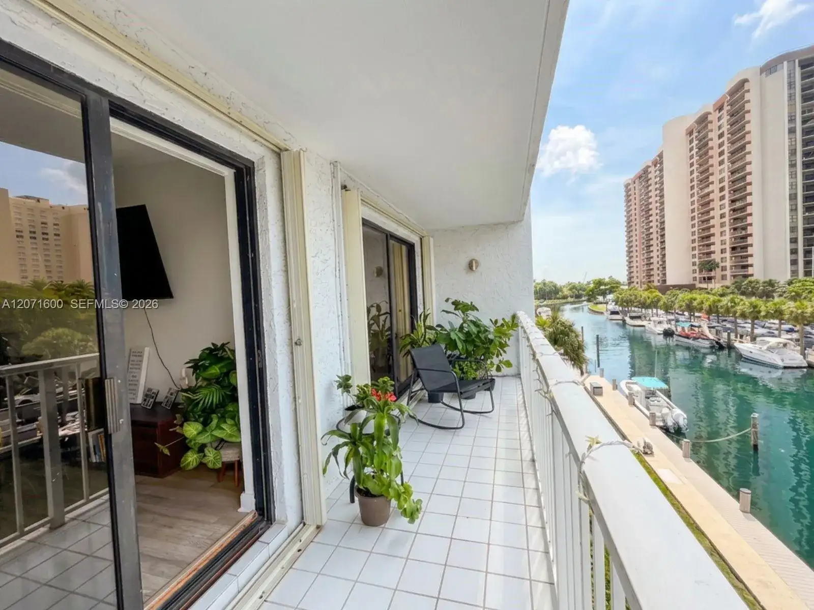 1650 NE 115th St # 403, Miami FL 33181 photo 4