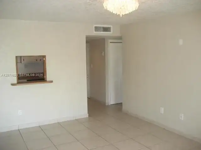14525 N KENDALL DR # 408, Miami FL 33196 photo 2