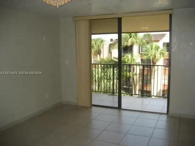 14525 N KENDALL DR # 408, Miami FL 33196 photo 3