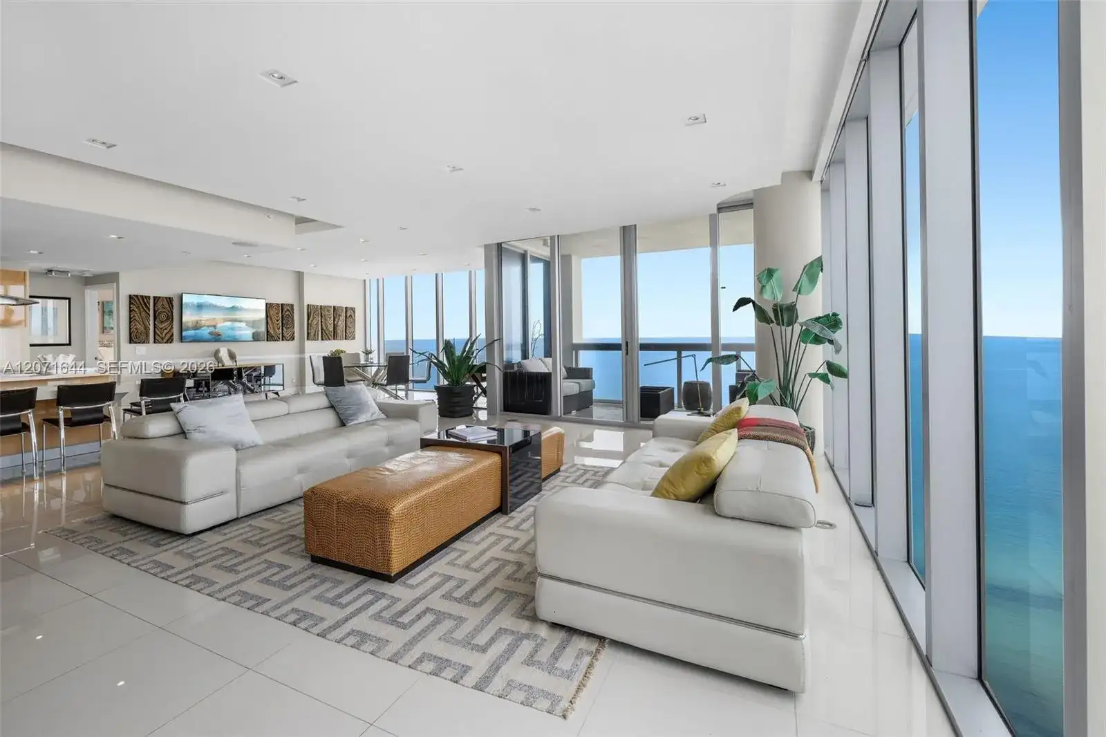 6899 Collins Ave # 2708, Miami Beach FL 33141 photo 2
