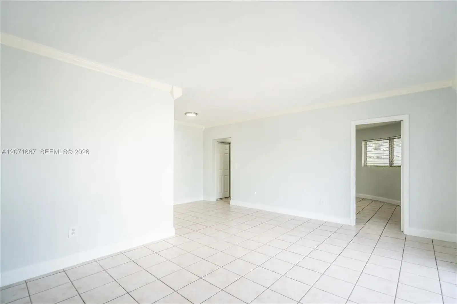 7640 Carlyle Ave # 7A, Miami Beach FL 33141 photo 3