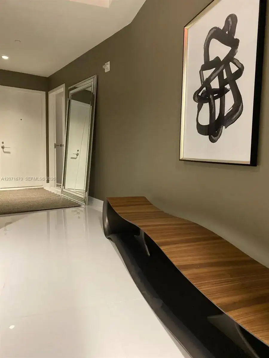 851 NE 1st Ave # 2501, Miami FL 33132 photo 3