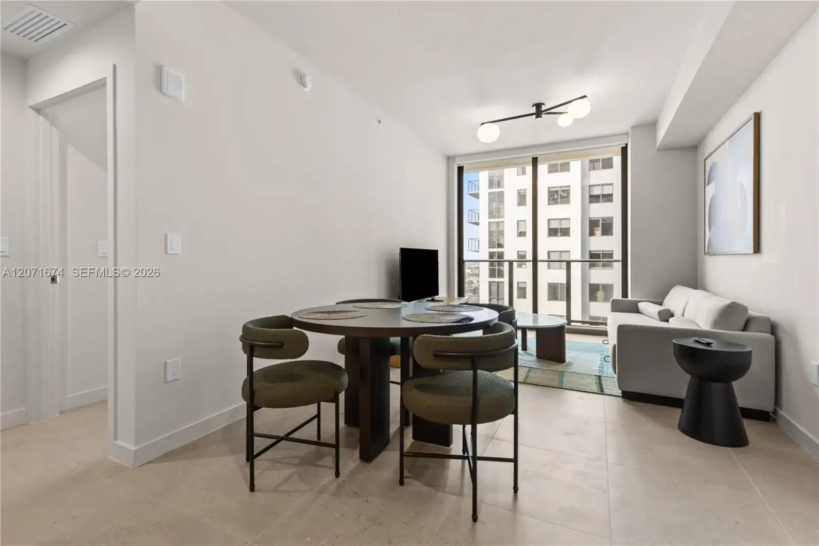 11 NE 6 ST # 3213, Miami FL 33132 photo 5