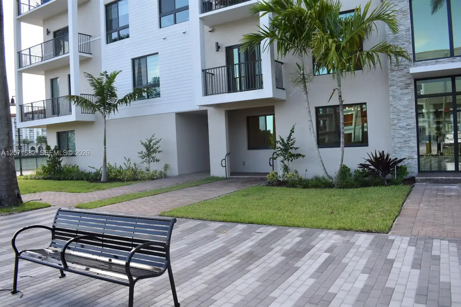 4640 NW 84 # 16, Doral FL 33166 photo 4