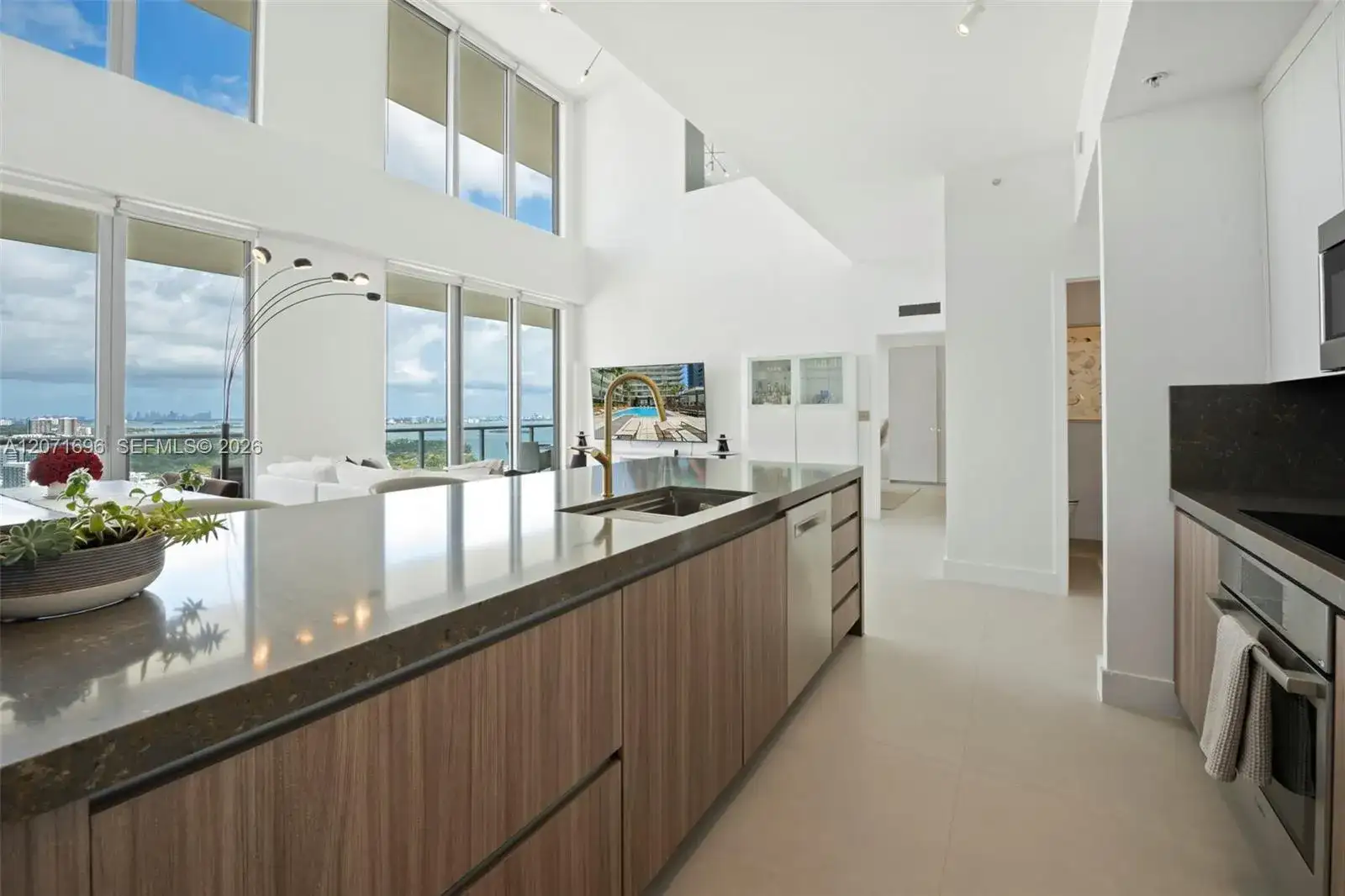 3470 E Coast Ave, Miami FL 33137 photo 2