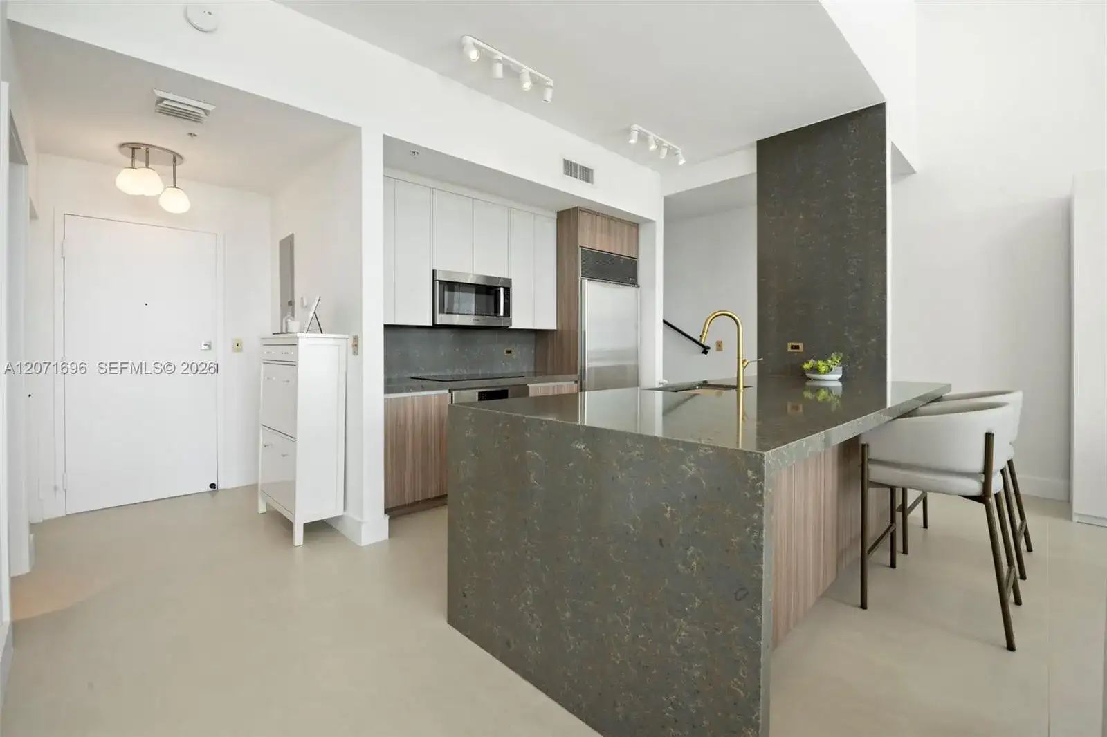 3470 E Coast Ave, Miami FL 33137 photo 4