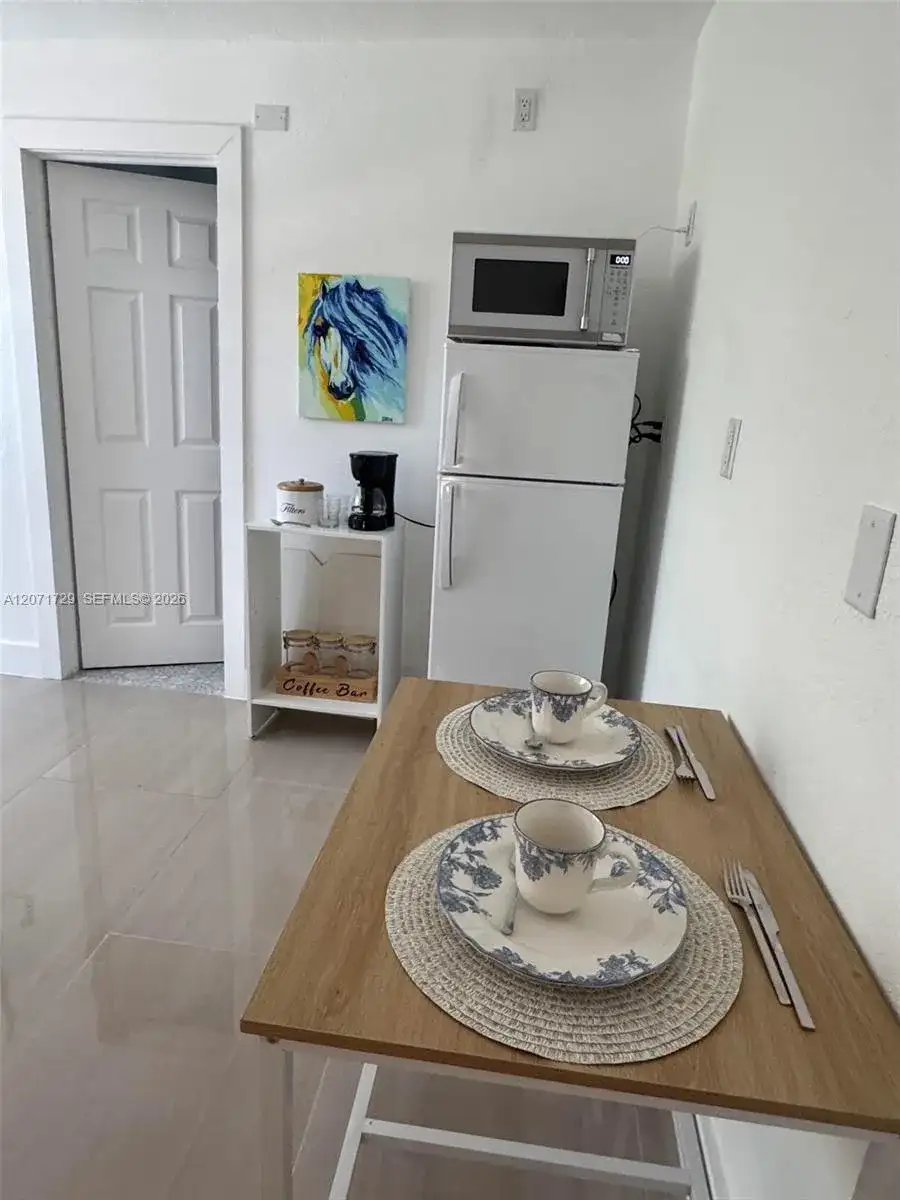 9635 SW 16th St, Miami FL 33165 photo 3