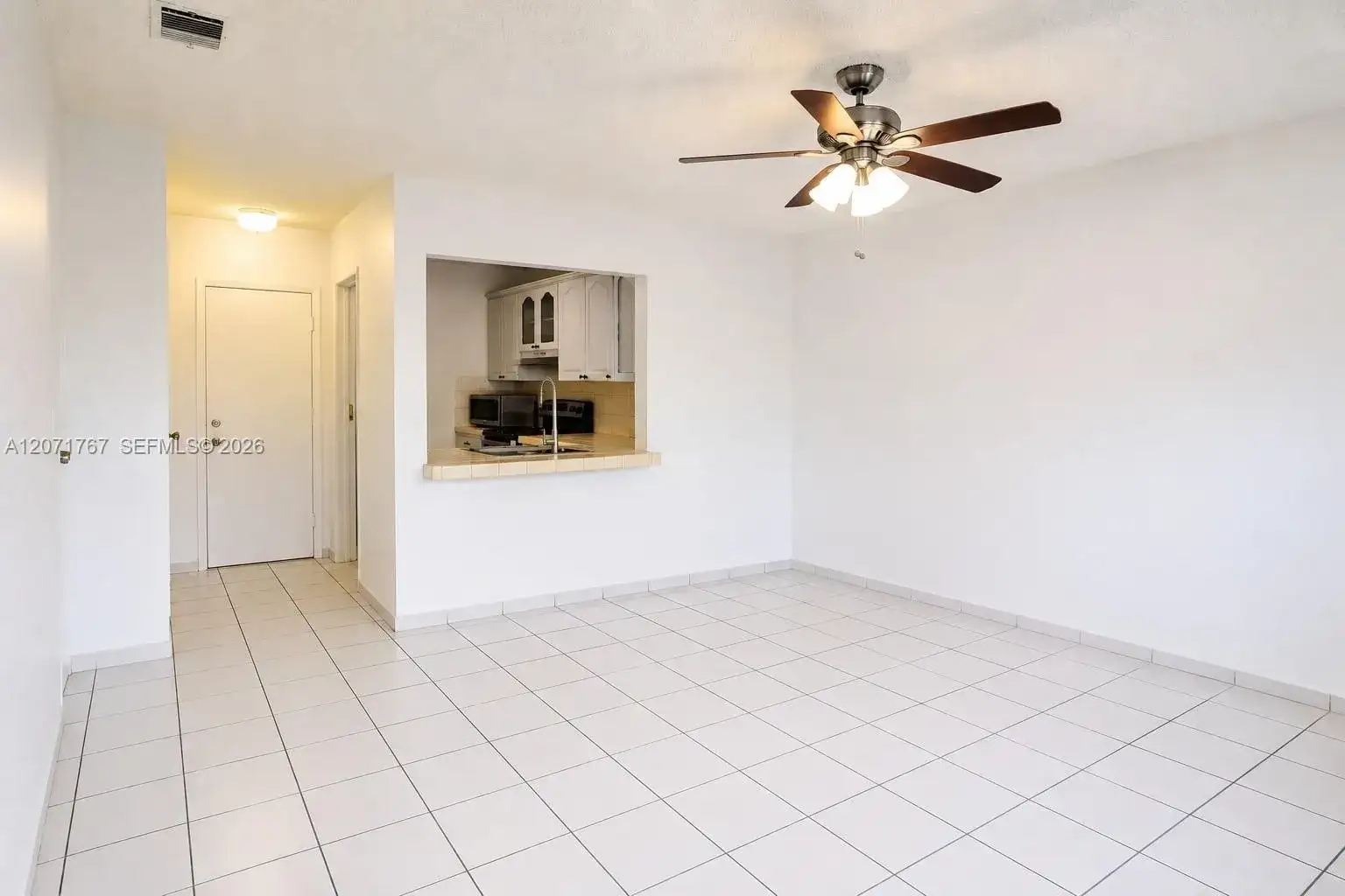 6605 W 26th Dr # 18, Hialeah FL 33016 photo 2