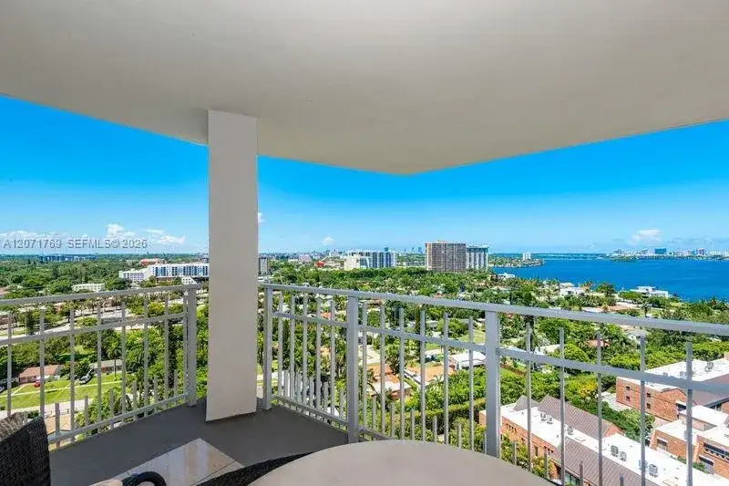 1000 QUAYSIDE TERRACE # 1901, Miami FL 33138 photo 3