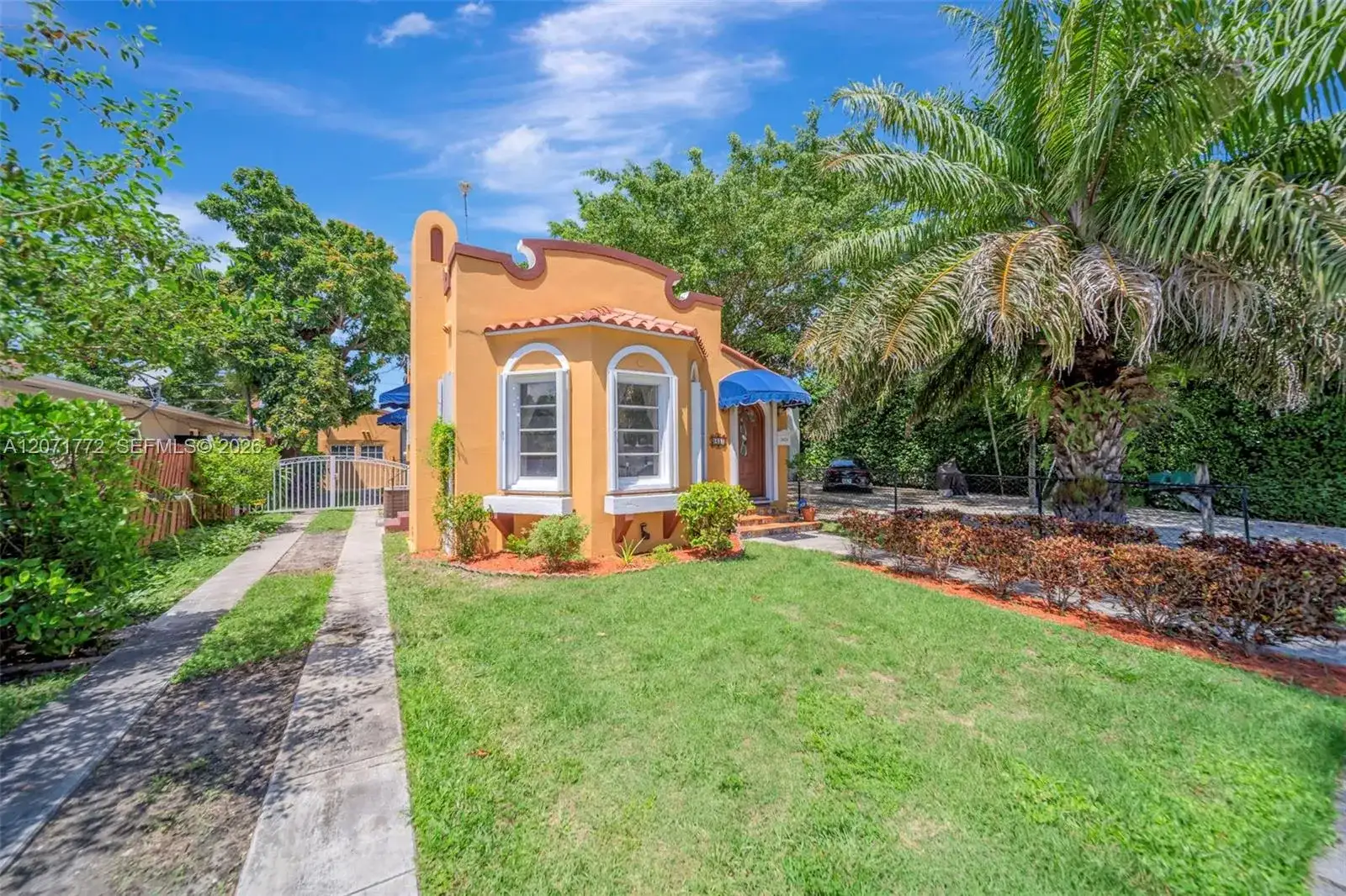 3431 SW 25th St, Miami FL 33133 photo 3