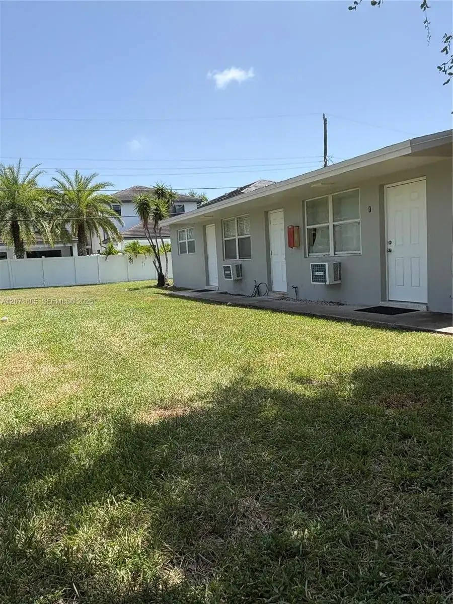 5080 SW 26th AVe # 2, Fort Lauderdale FL 33312 photo 4