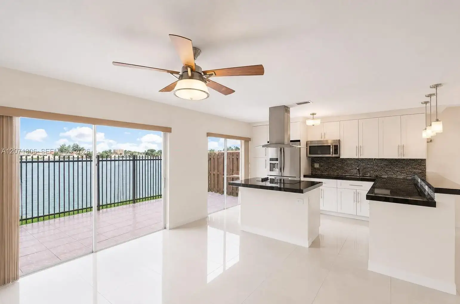 2561 W 60th Pl # 1, Hialeah FL 33016 photo 2