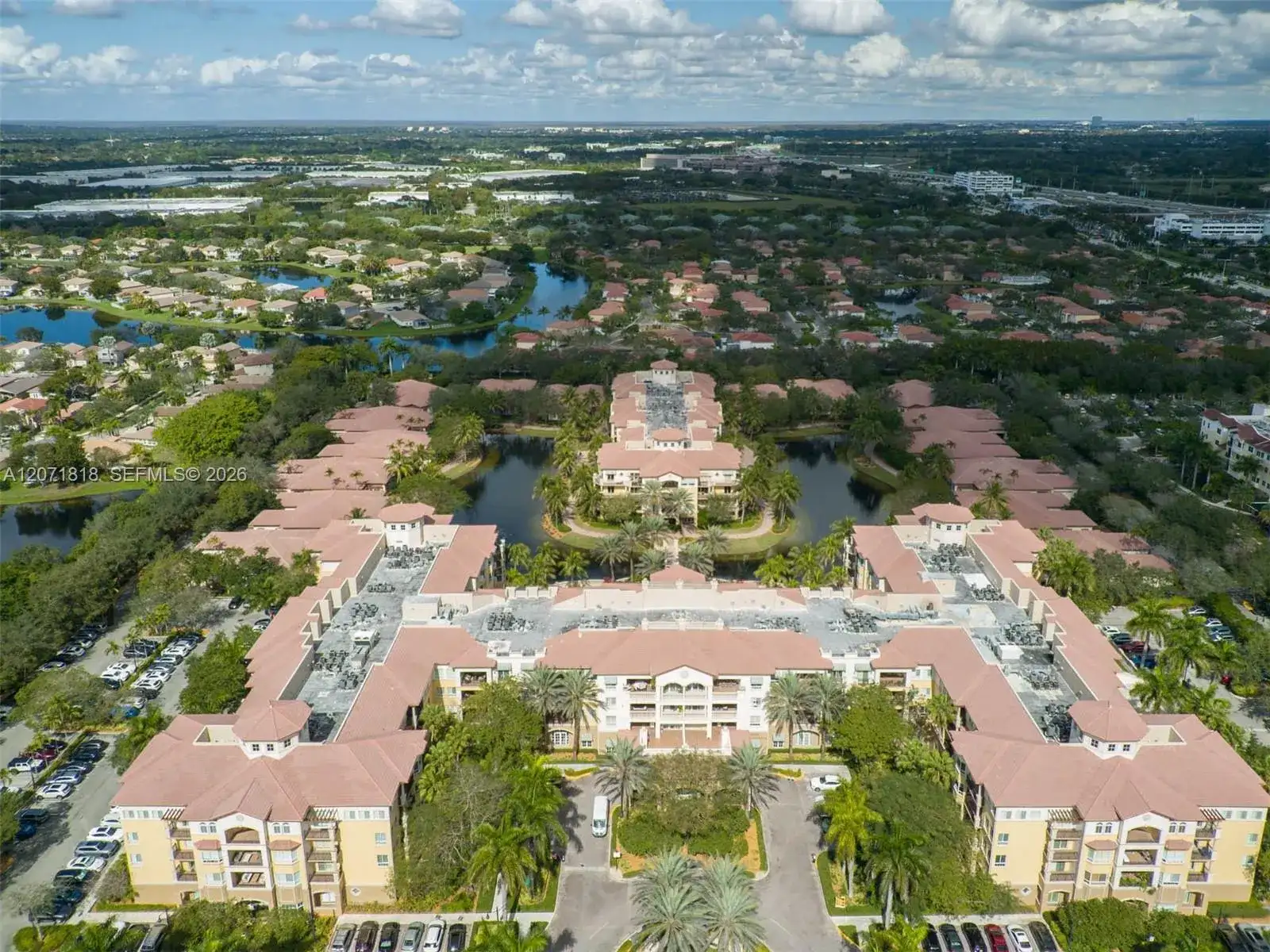 16135 Emerald Estates Dr # 165, Weston FL 33331 photo 4