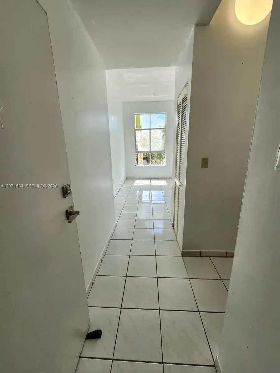7420 W 20th Ave # 331, Hialeah FL 33016 photo 2