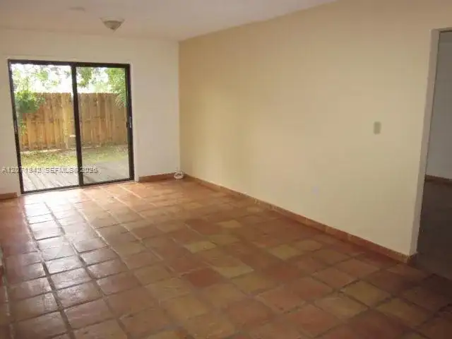 13224 SW 10 TE # 0, Miami FL 33184 photo 5