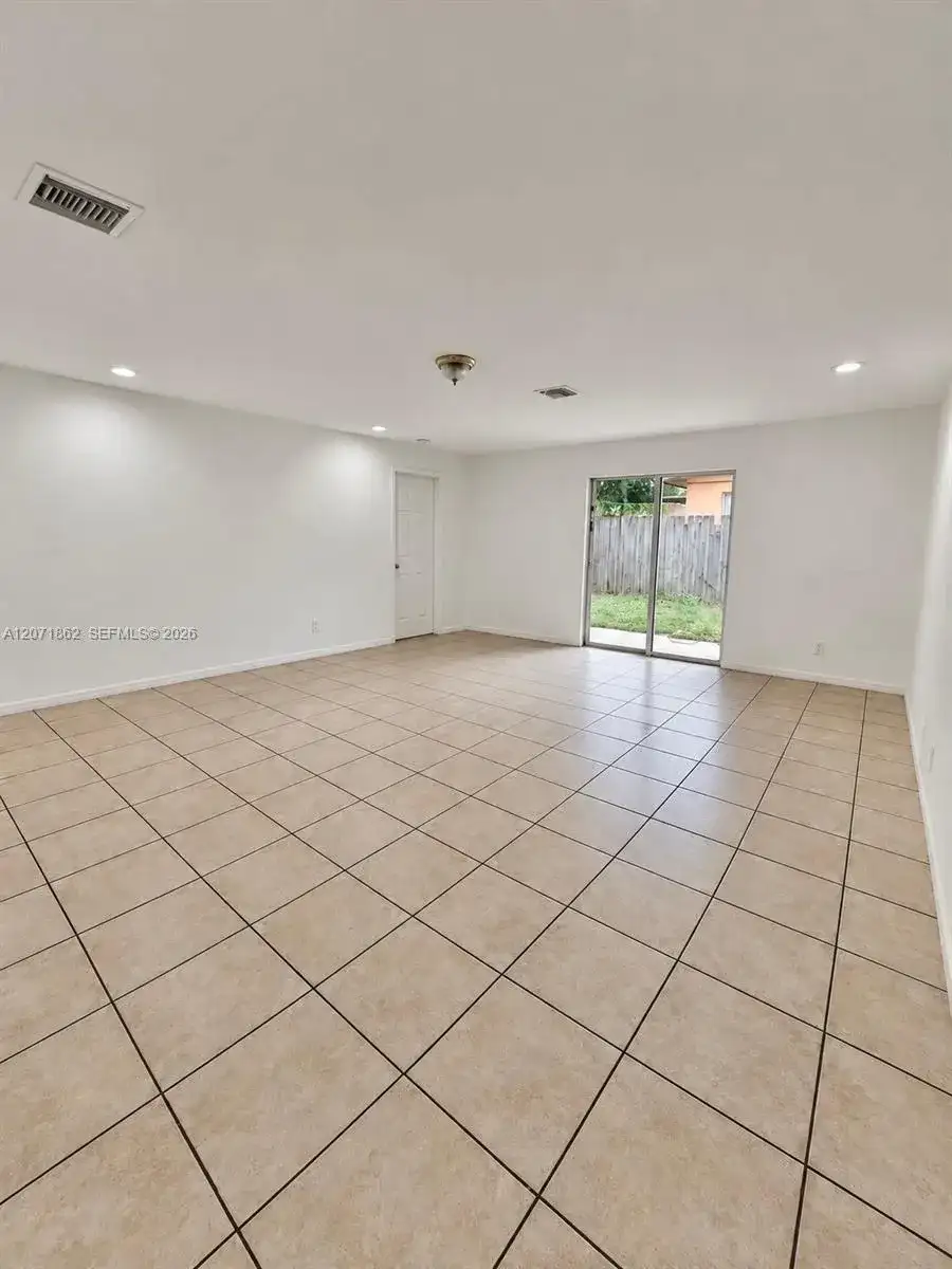 2653 SW 51st St # 1, Fort Lauderdale FL 33312 photo 4