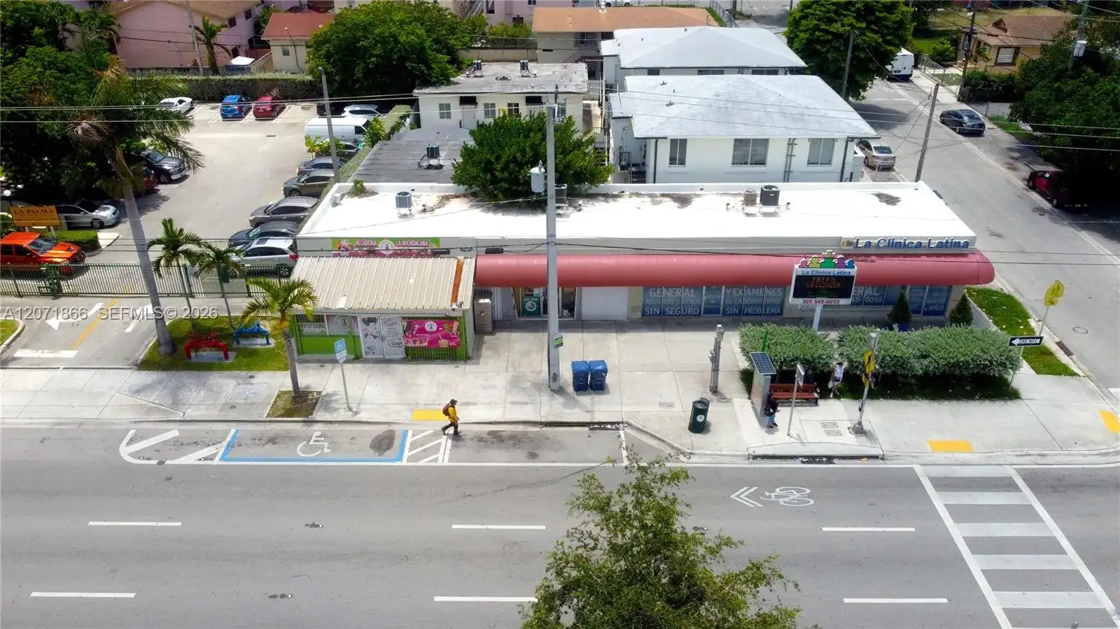 1058 SW 1st St, Miami FL 33130 photo 3