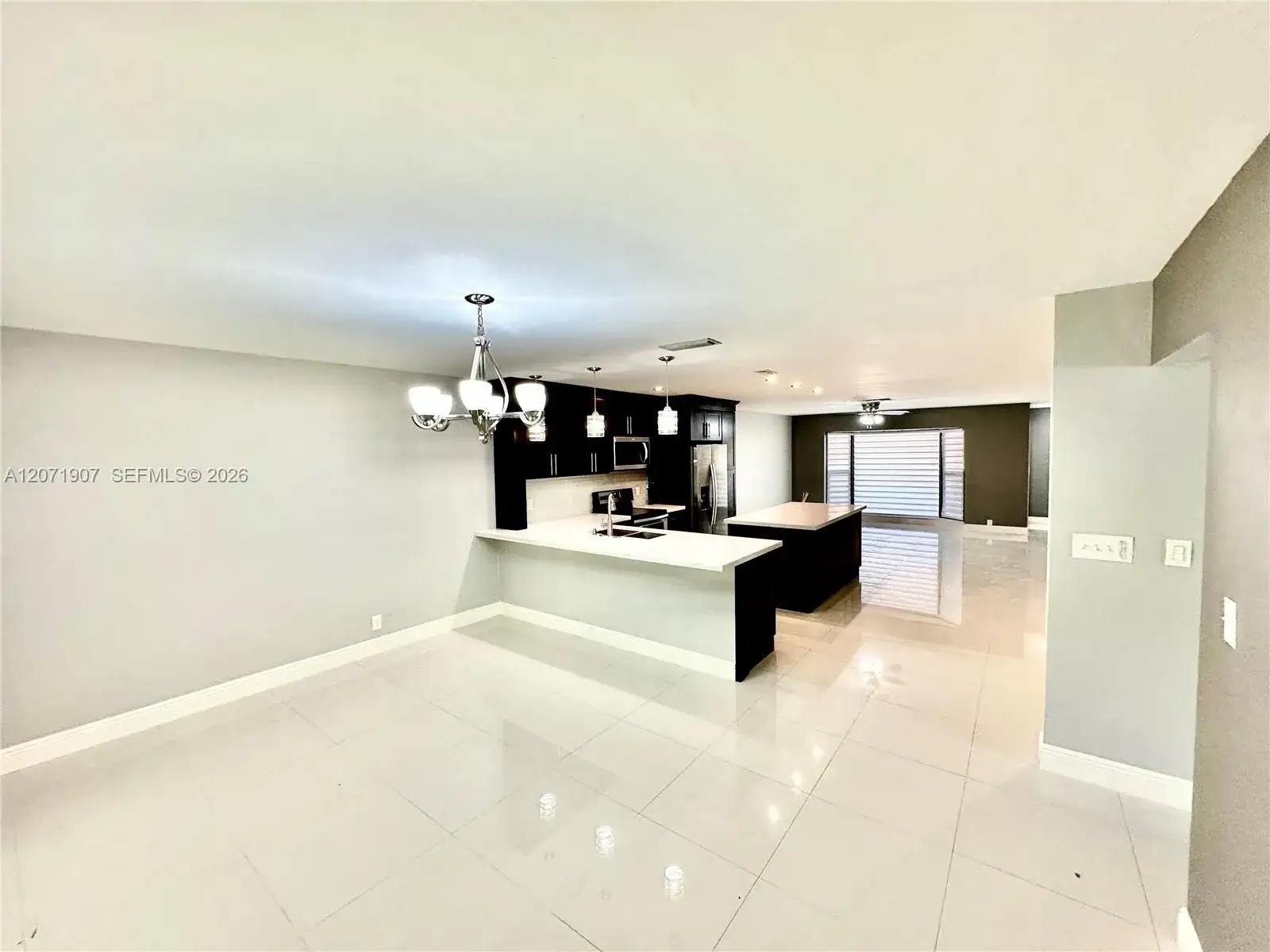 410 NW 65 Ave # 410, Plantation FL 33317 photo 2