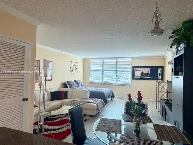 2501 S Ocean Dr, Hollywood FL 33019 photo 2