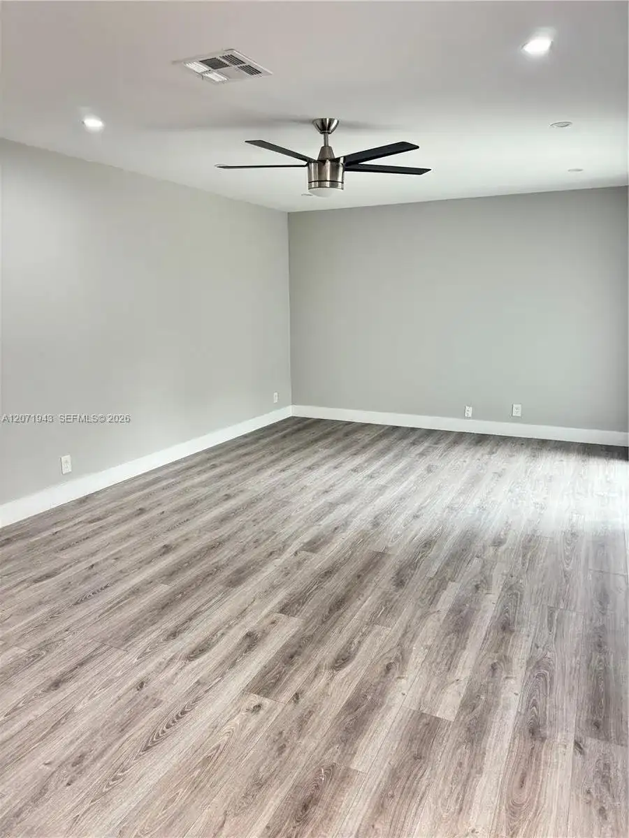 2528 NW 99th Ave # 2528, Coral Springs FL 33065 photo 4